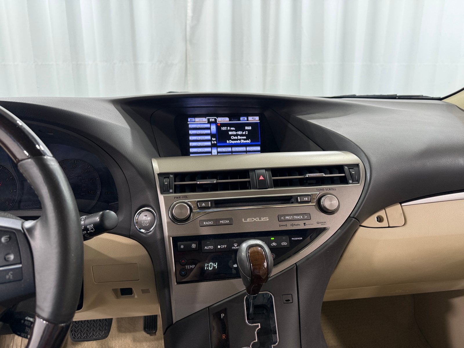 Thumbnail: 2015 Lexus RX - 4