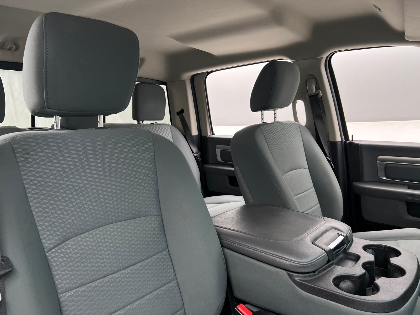 Thumbnail: 2019 RAM 1500 Classic - 2