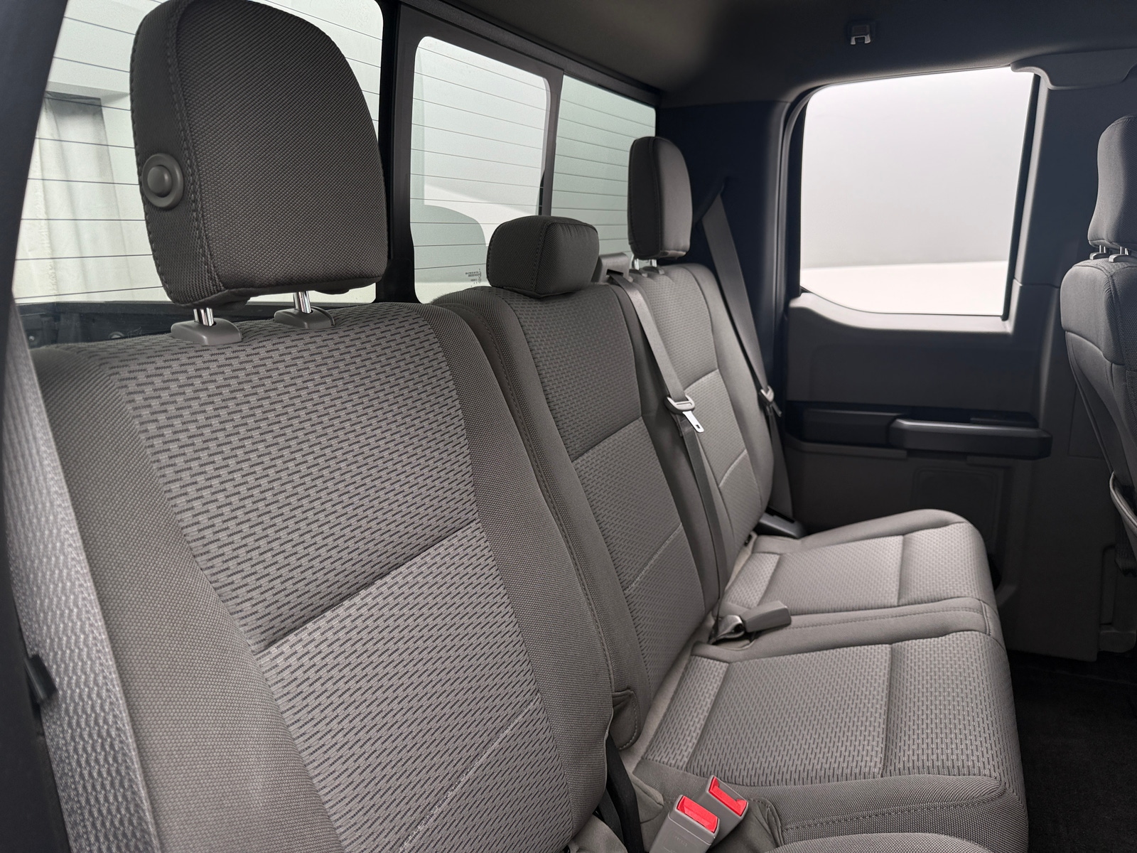 Thumbnail: 2018 Ford Econoline - 6