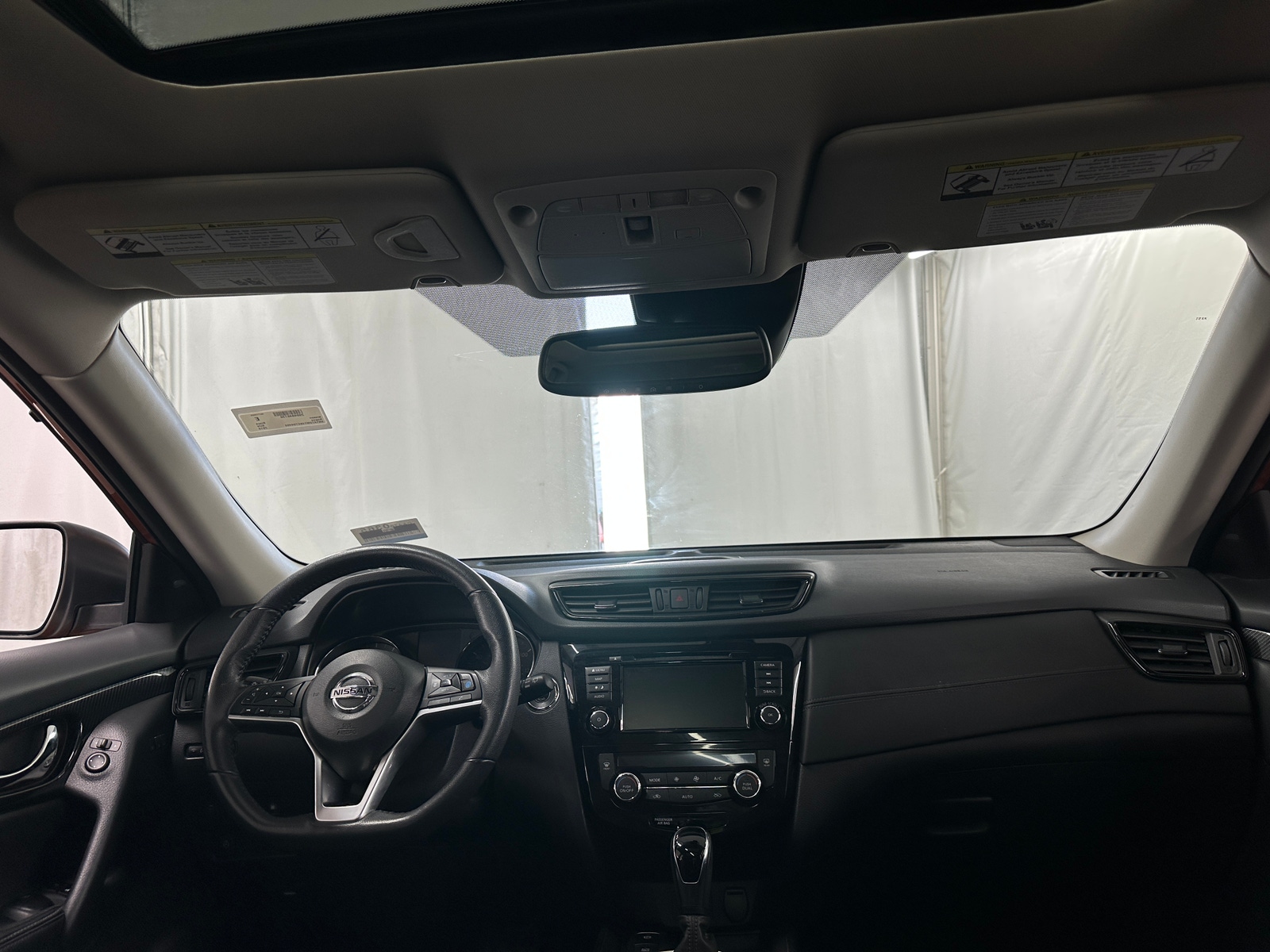 Thumbnail: 2019 Nissan Rogue - 2