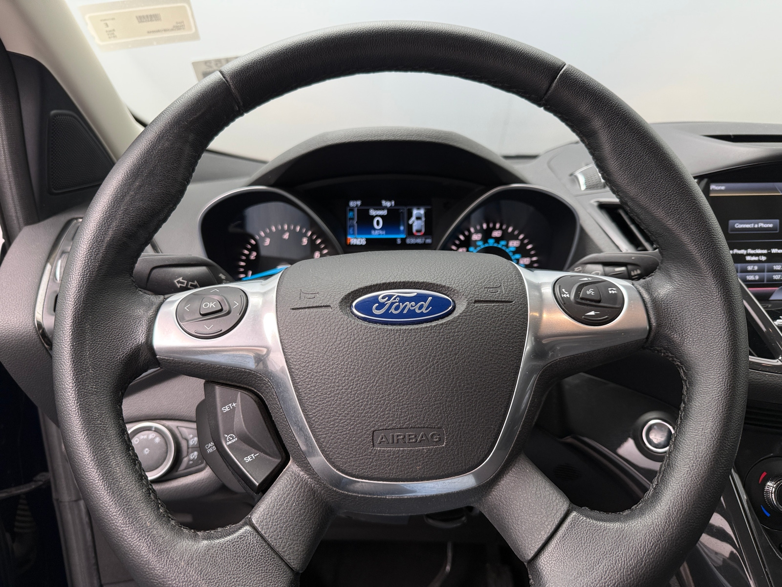 Thumbnail: 2015 Ford Escape - 4