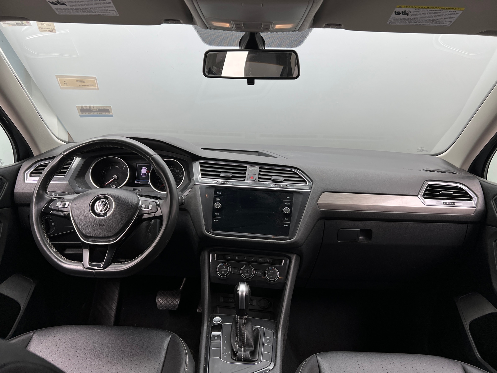Thumbnail: 2021 Volkswagen Tiguan - 2