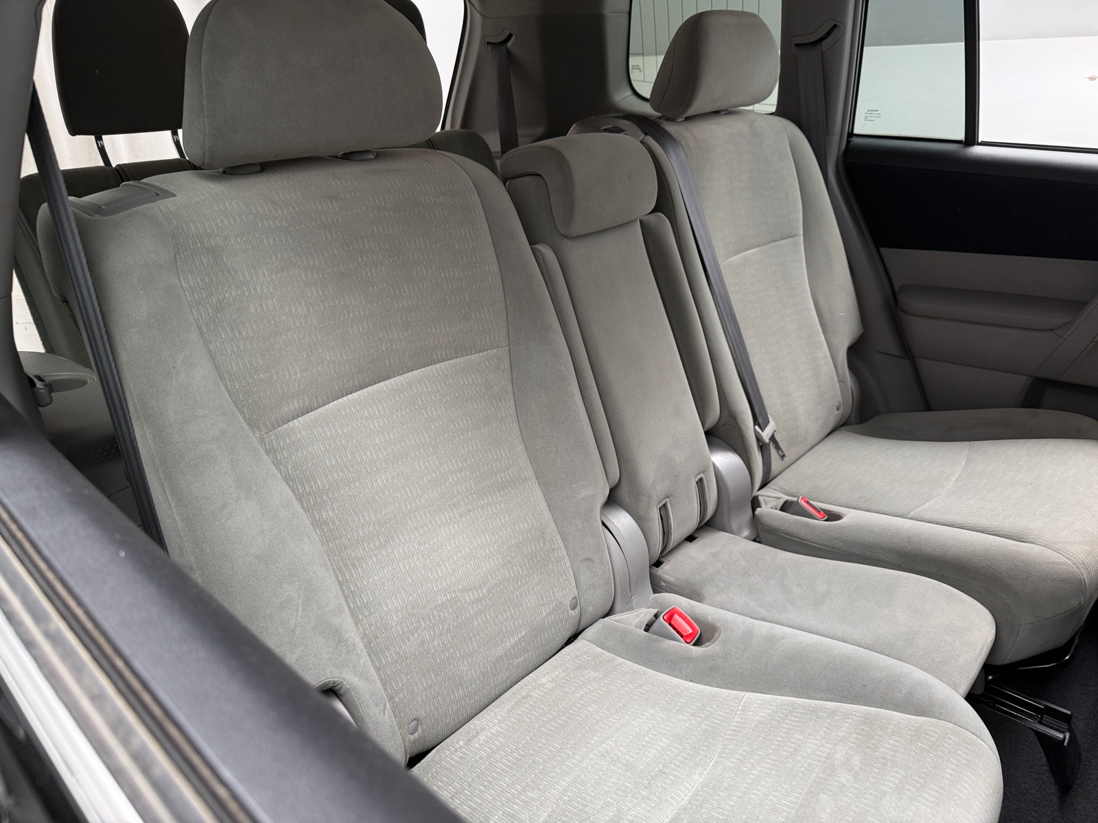 Thumbnail: 2012 Toyota Highlander - 6