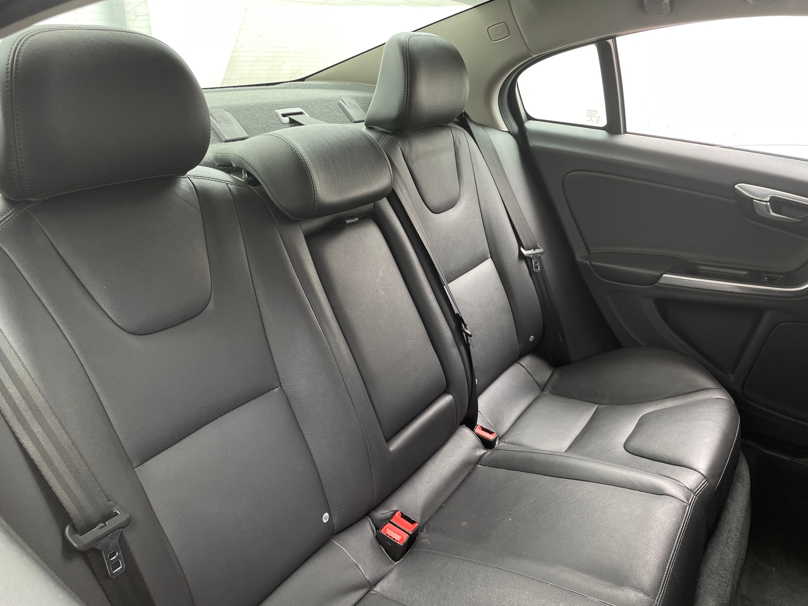 Thumbnail: 2015 Volvo S60 - 5