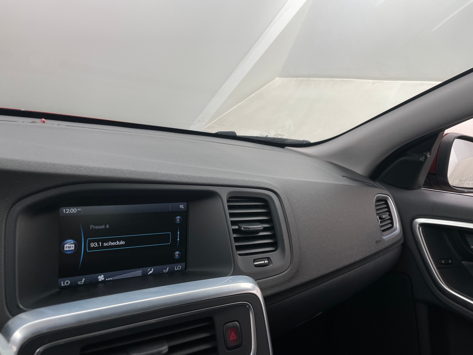 Thumbnail: 2015 Volvo S60 - 3