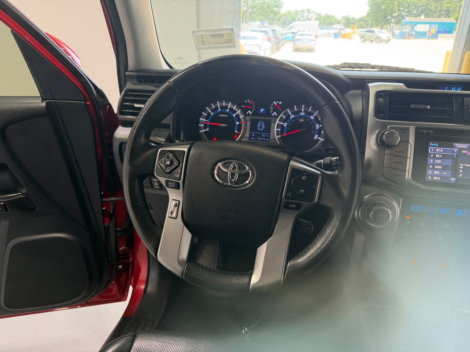 Thumbnail: 2016 Toyota 4Runner - 4