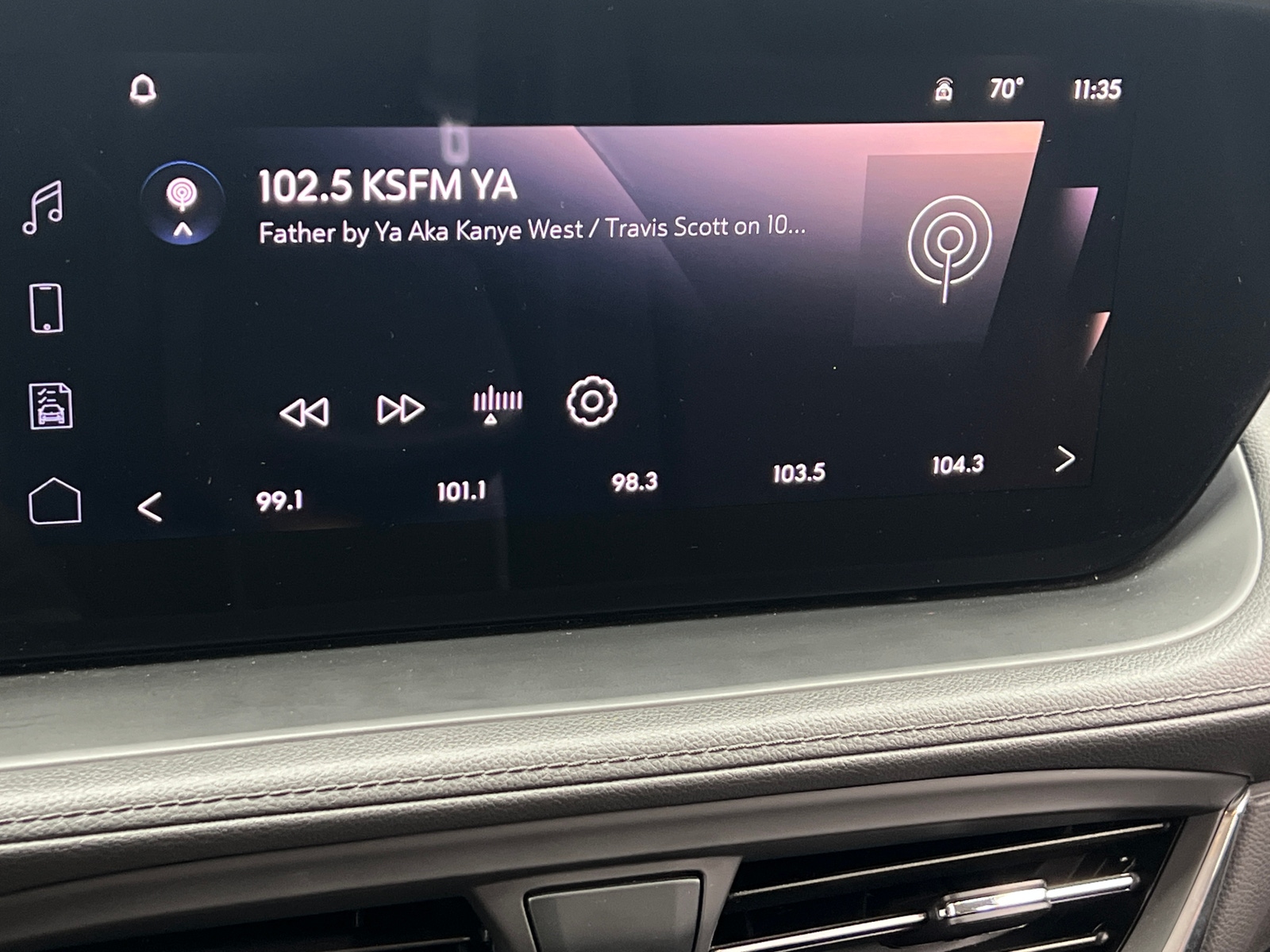 Thumbnail: 2025 Buick Encore GX - 4