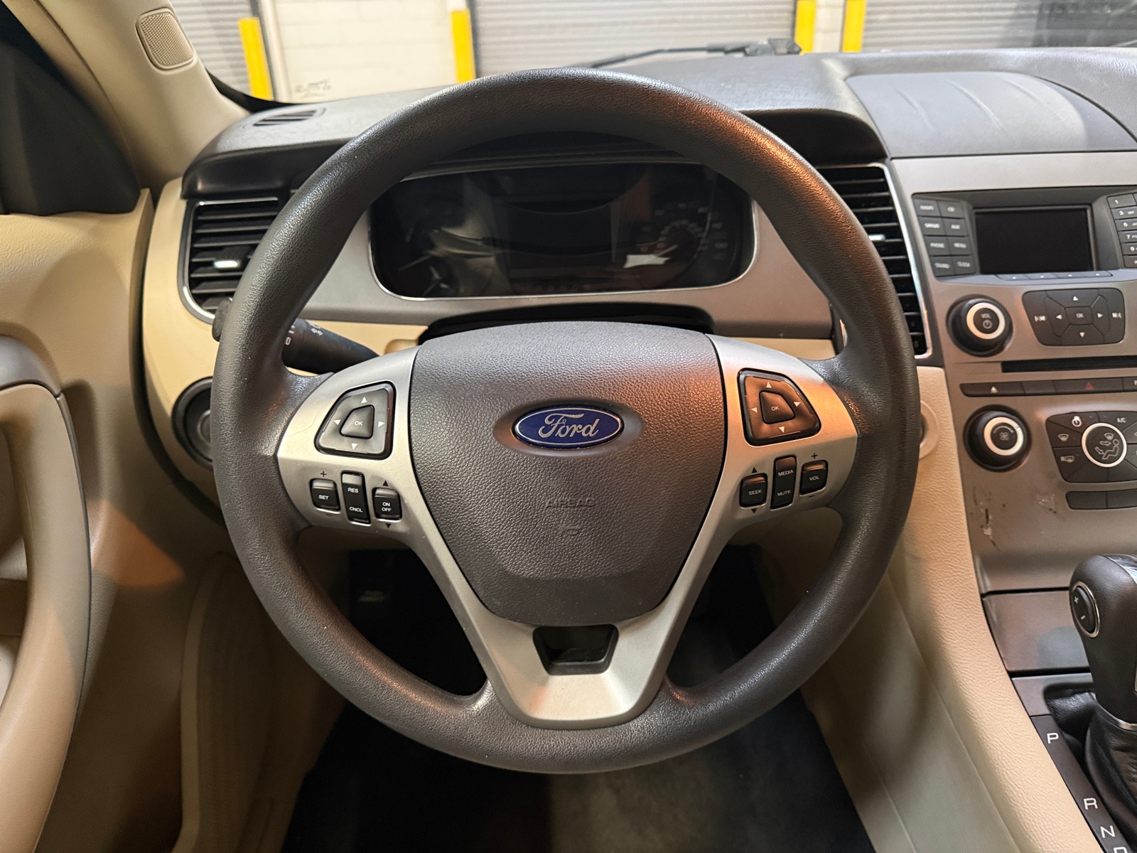 Thumbnail: 2013 Ford Taurus - 5