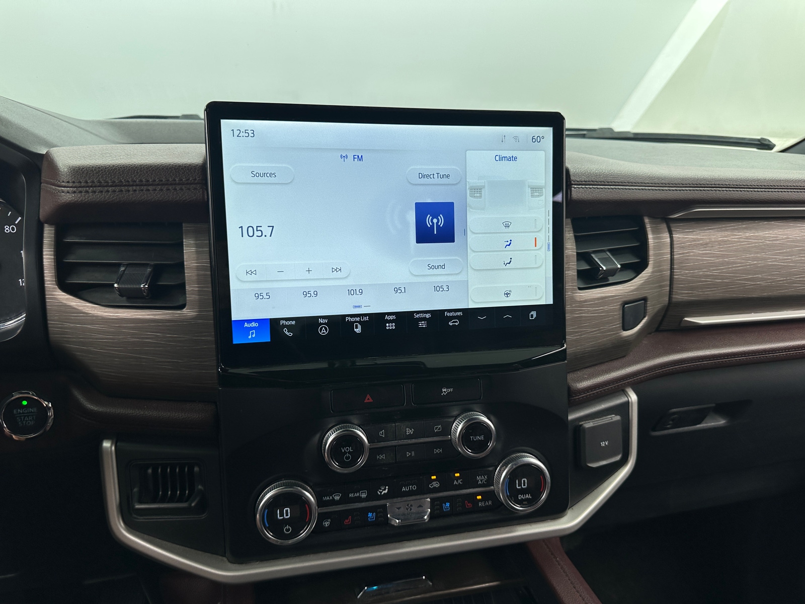 Thumbnail: 2023 Ford Expedition MAX - 3
