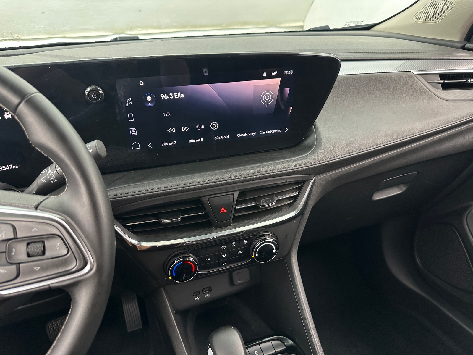 Thumbnail: 2025 Buick Encore GX - 3