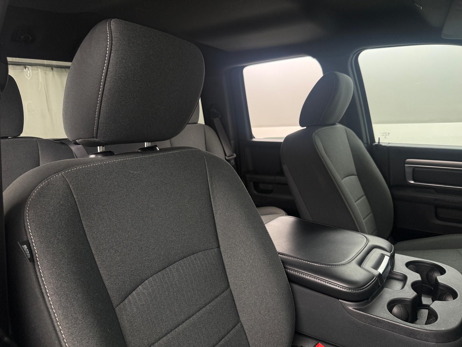 Thumbnail: 2021 RAM 1500 Classic - 2