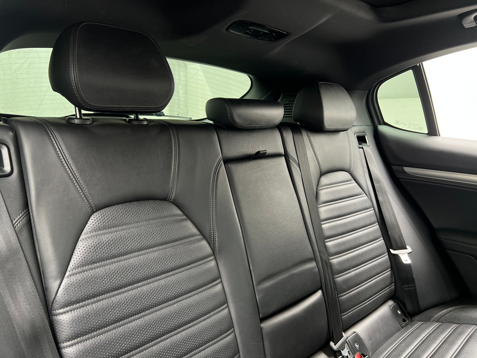 Thumbnail: 2019 Alfa Romeo Stelvio - 5