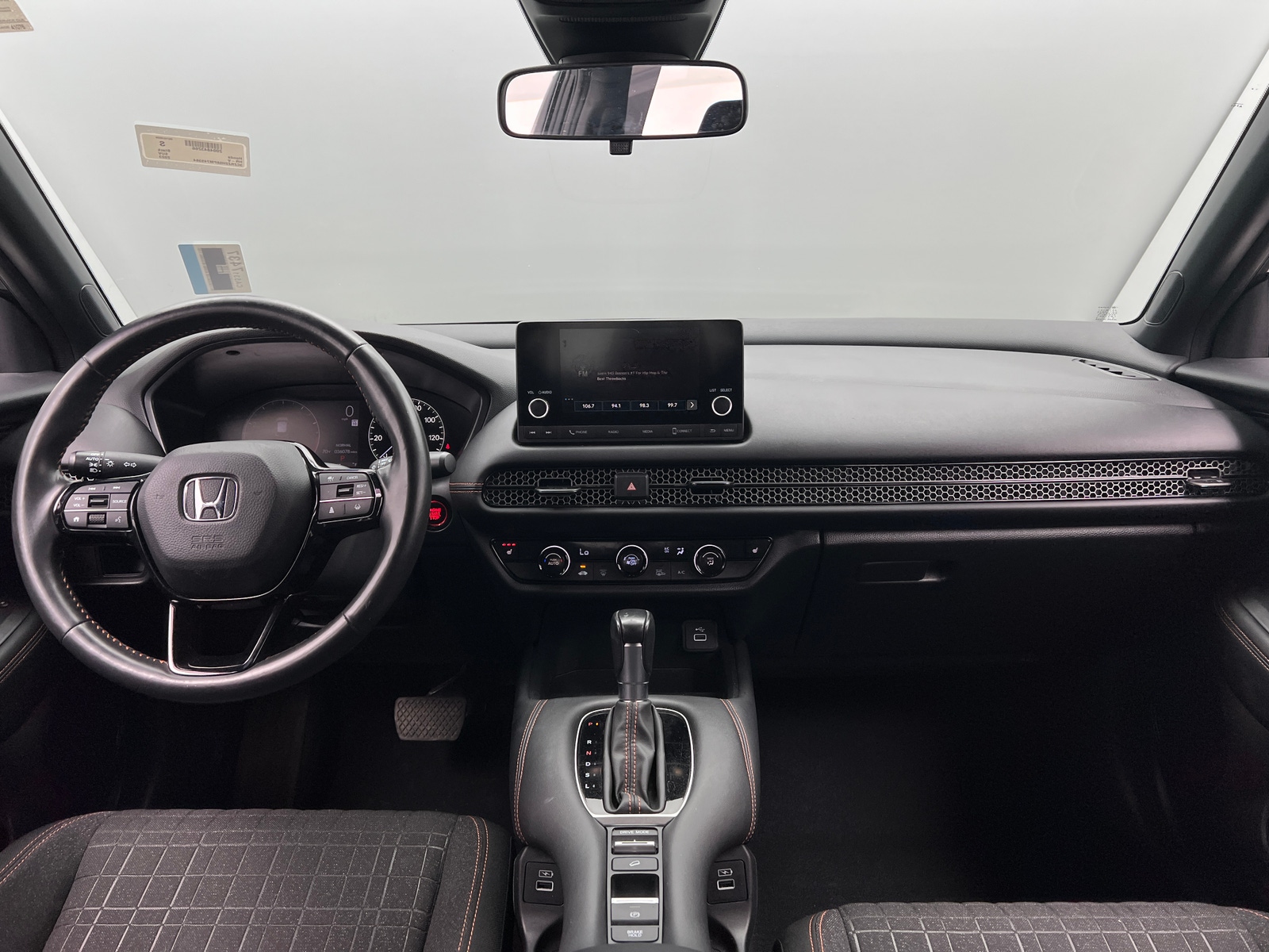 Thumbnail: 2023 Honda HR-V - 3