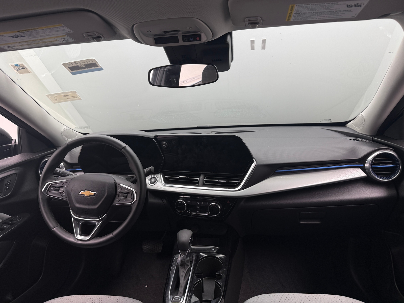 Thumbnail: 2025 Chevrolet Trax - 3