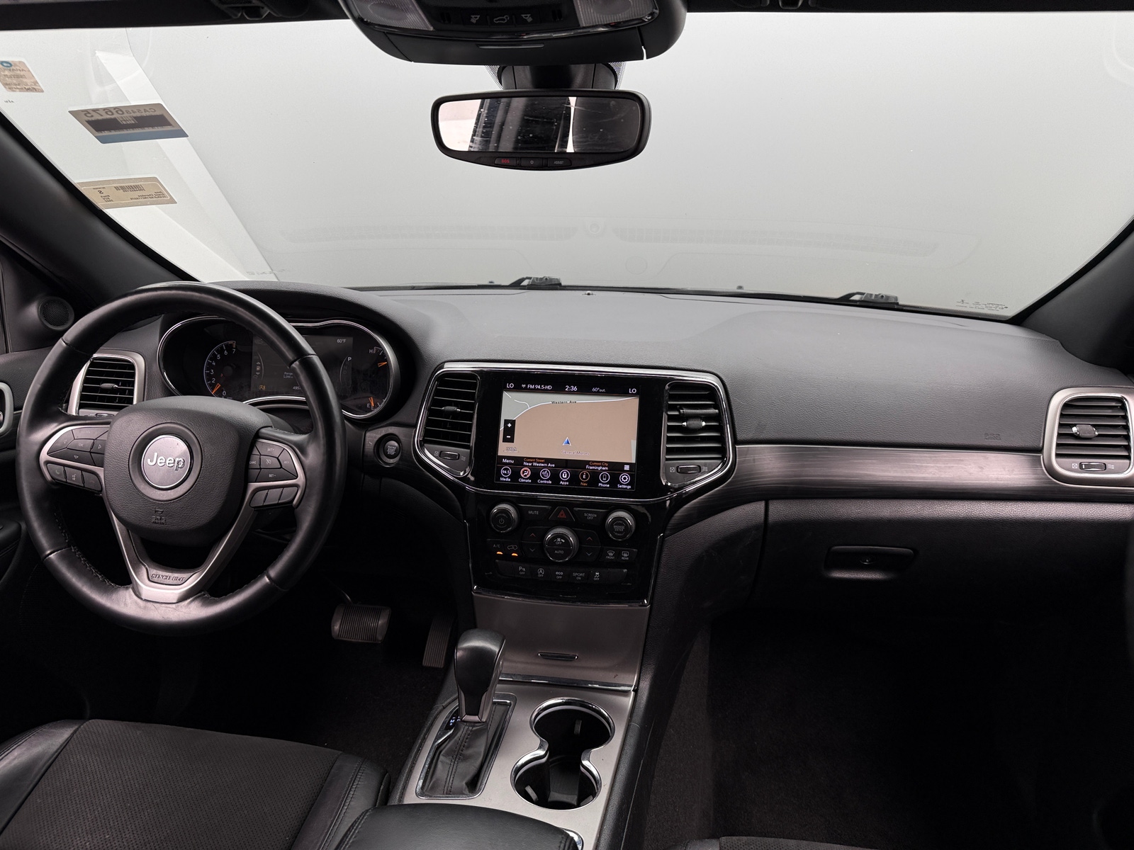 Thumbnail: 2022 Jeep Grand Cherokee - 3