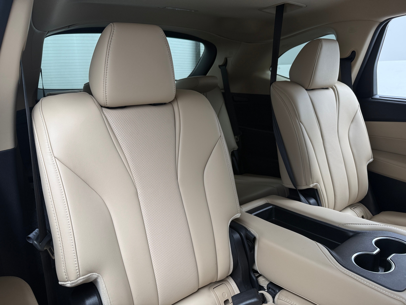 Thumbnail: 2024 Acura MDX - 5