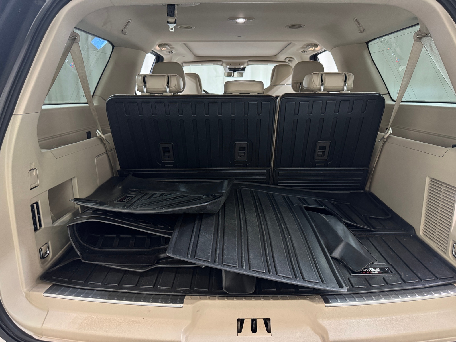 Thumbnail: 2019 Lincoln Navigator L - 6