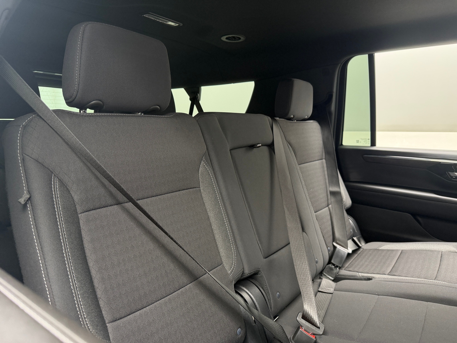 Thumbnail: 2025 Chevrolet Suburban - 6