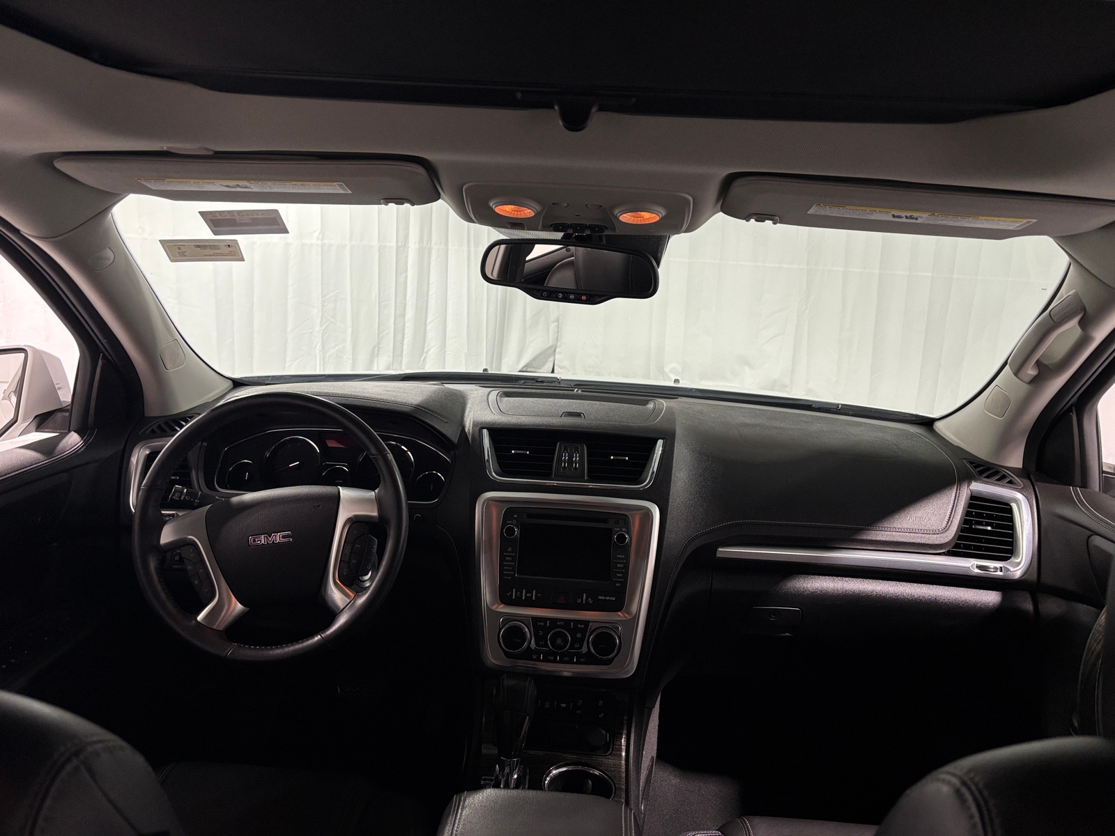 Thumbnail: 2017 GMC Acadia - 2