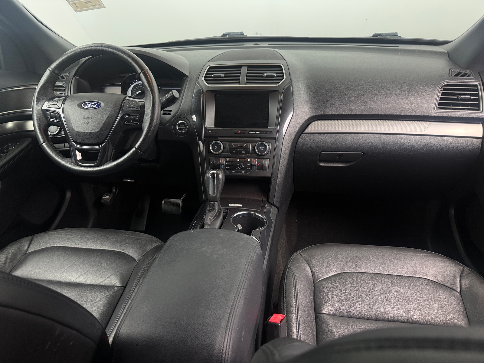 Thumbnail: 2018 Ford Explorer - 2