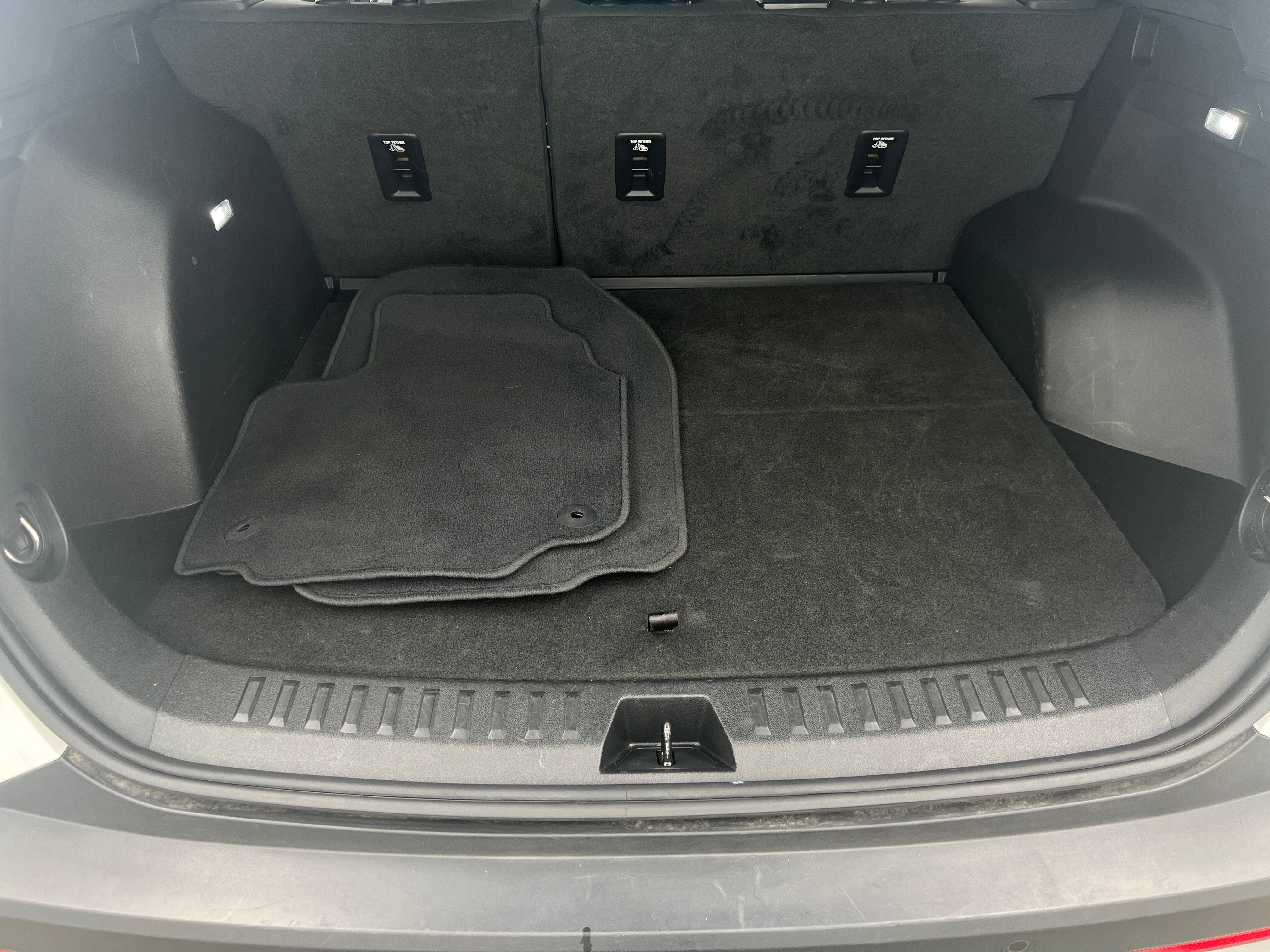 2025 Chevrolet Equinox LT - Photo 9