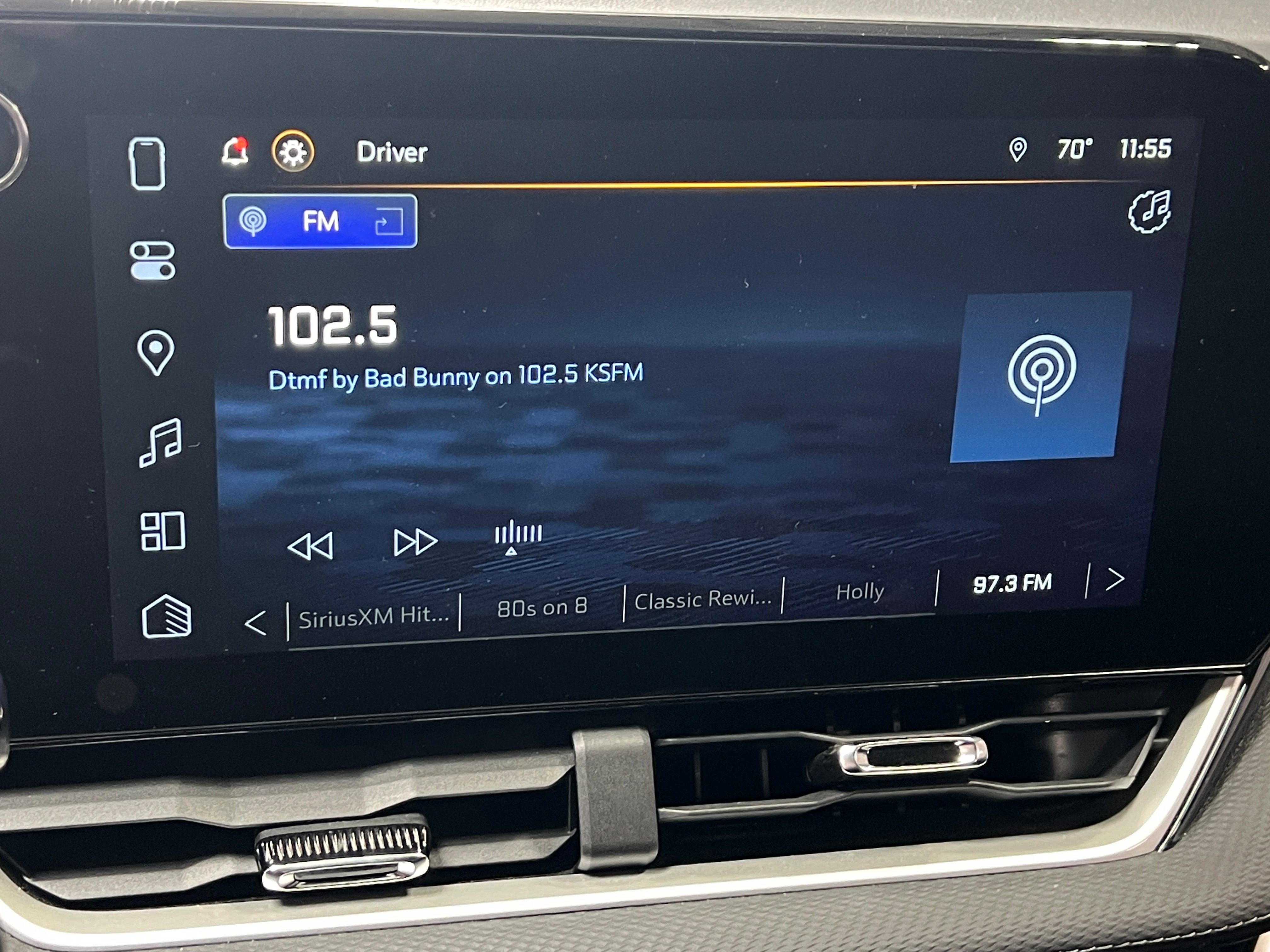 2025 Chevrolet Equinox LT - Photo 12