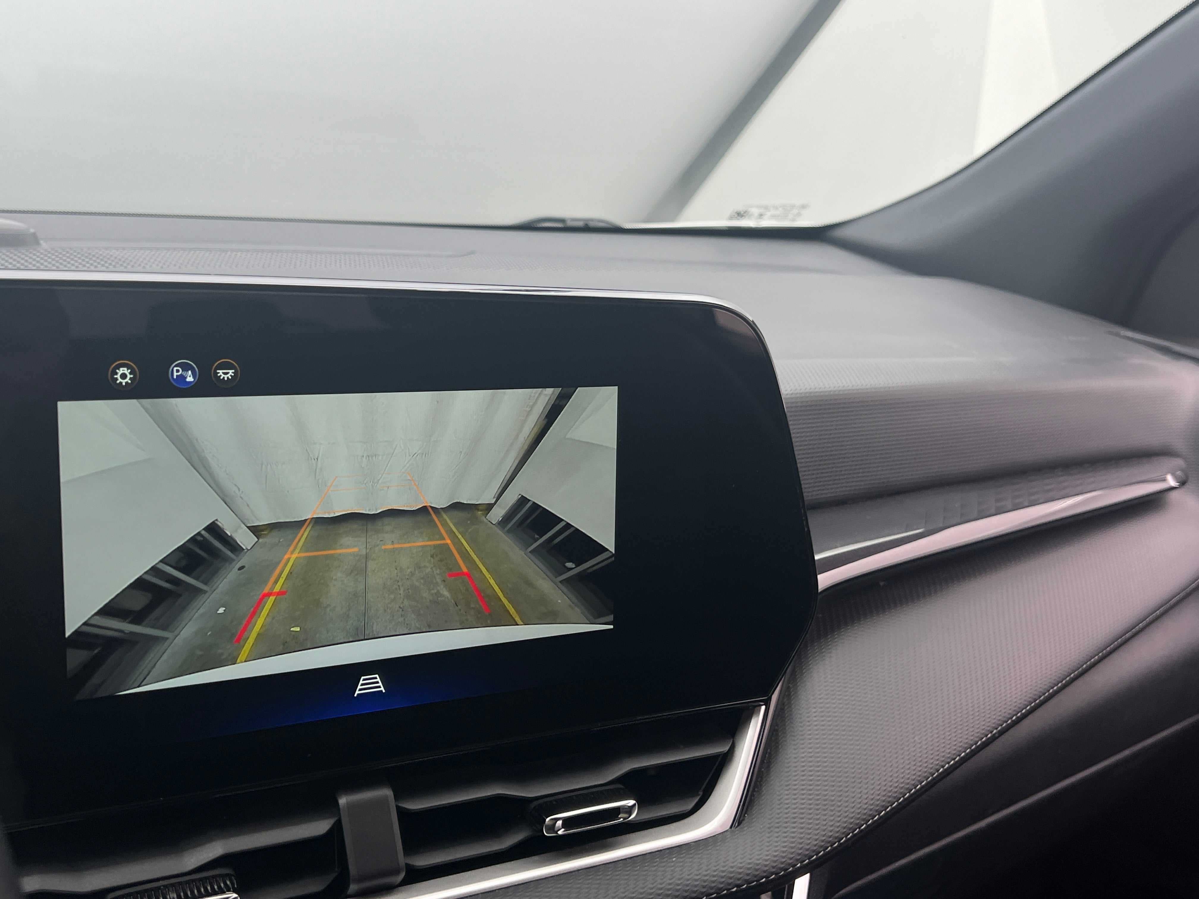 2025 Chevrolet Equinox LT - Photo 14
