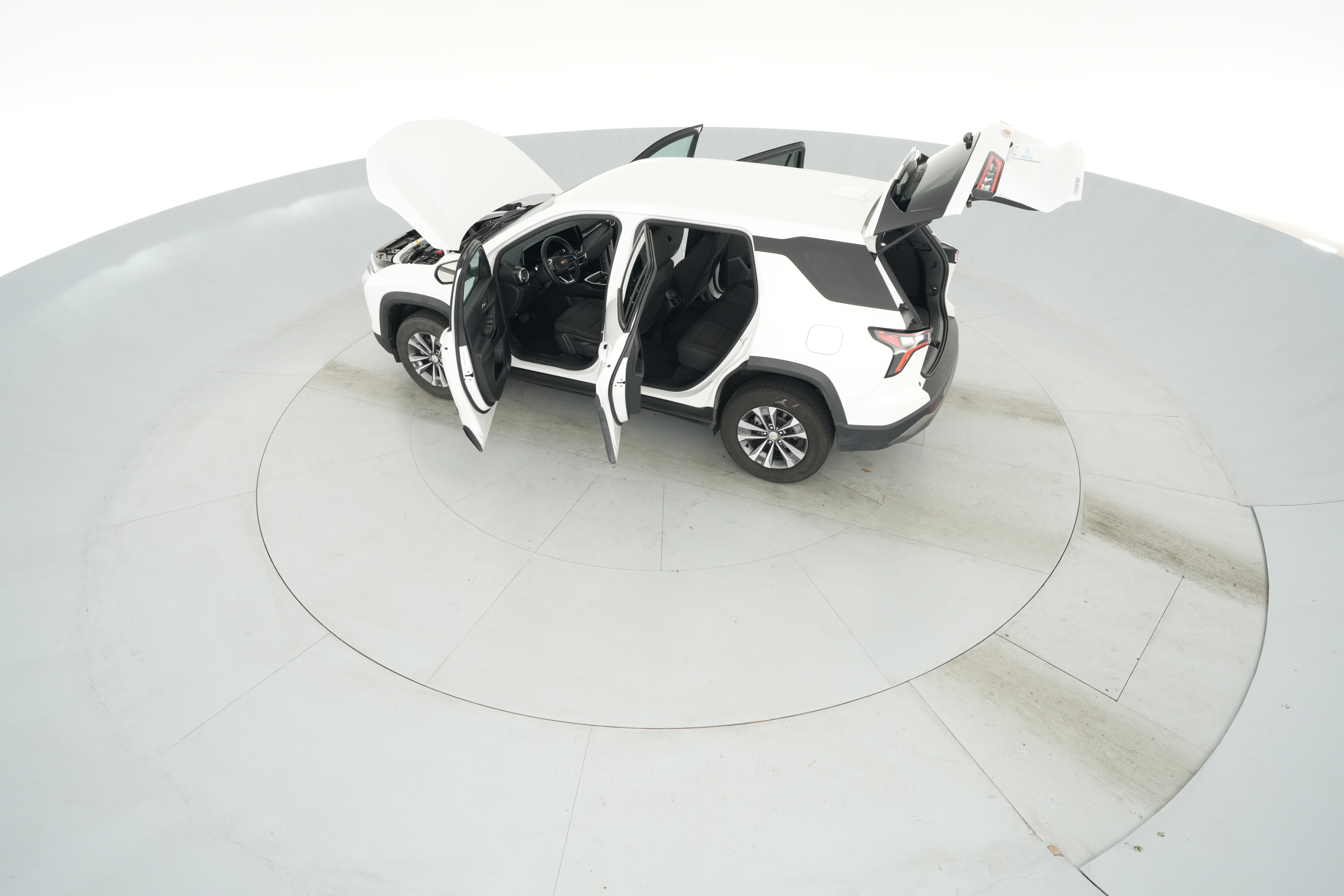 2025 Chevrolet Equinox LT - Photo 27