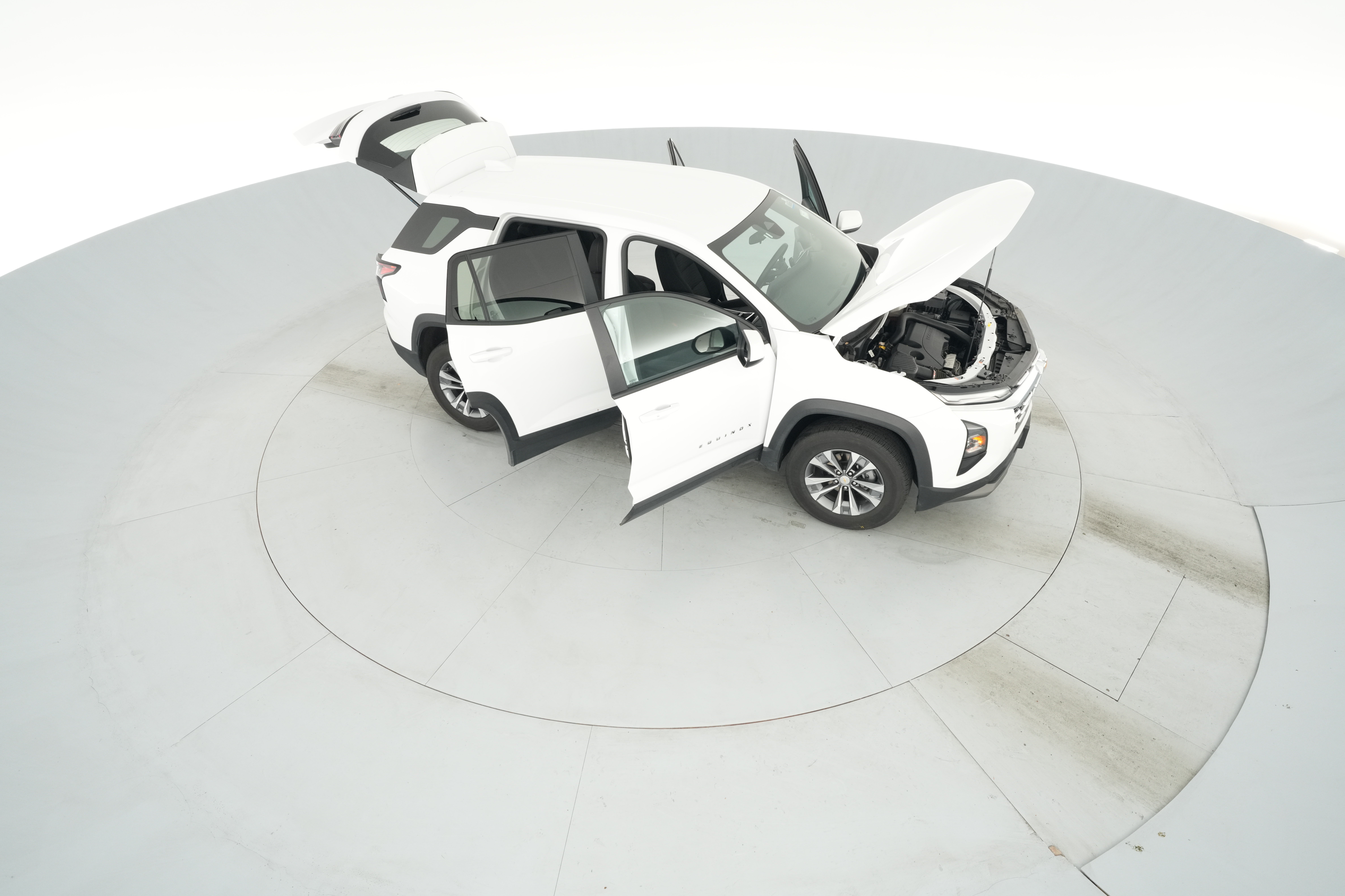 2025 Chevrolet Equinox LT - Photo 35