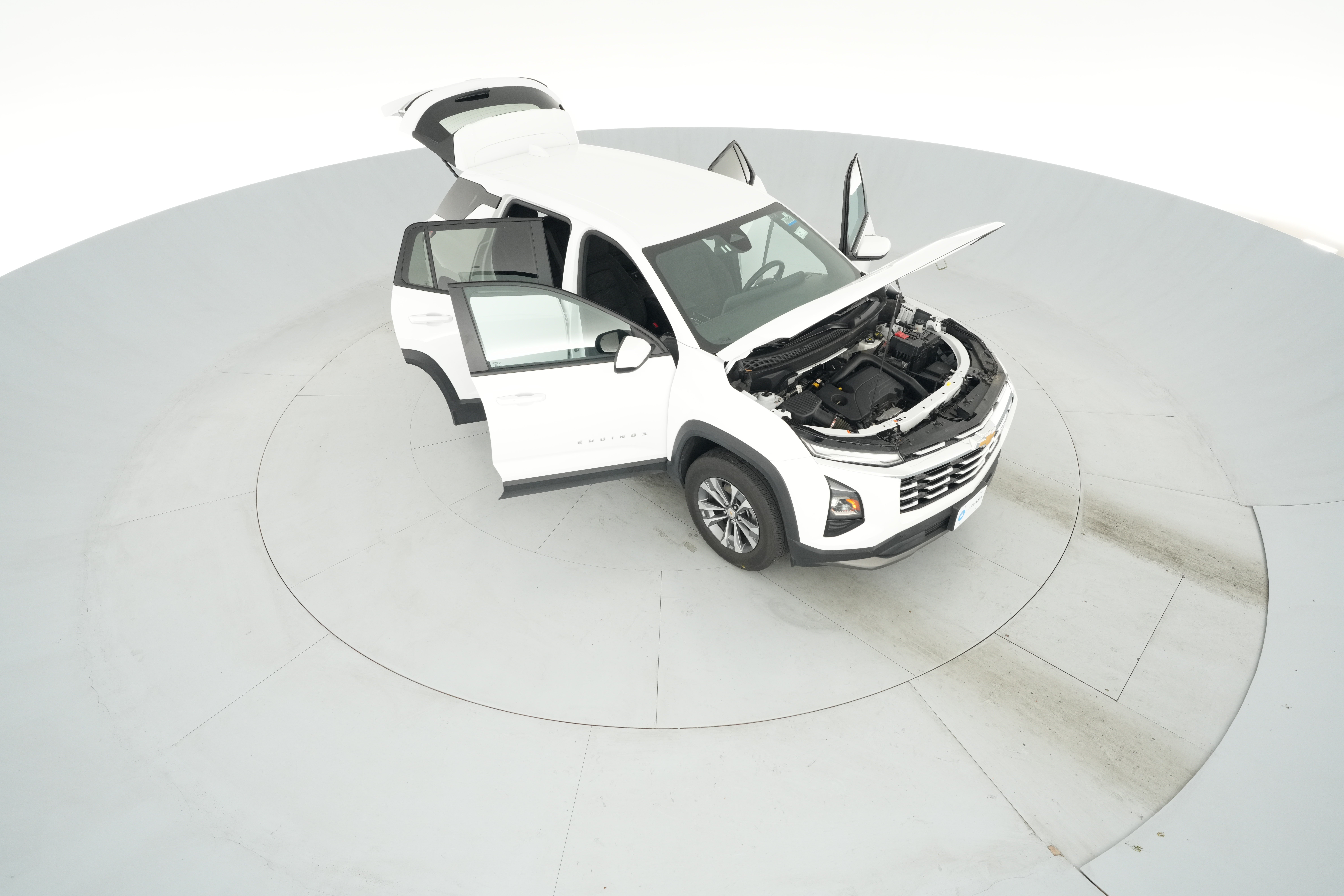 2025 Chevrolet Equinox LT - Photo 36