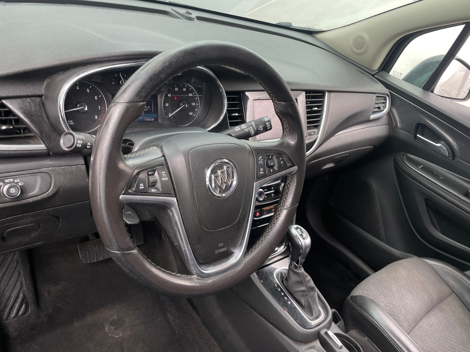 Thumbnail: 2022 Buick Encore - 4