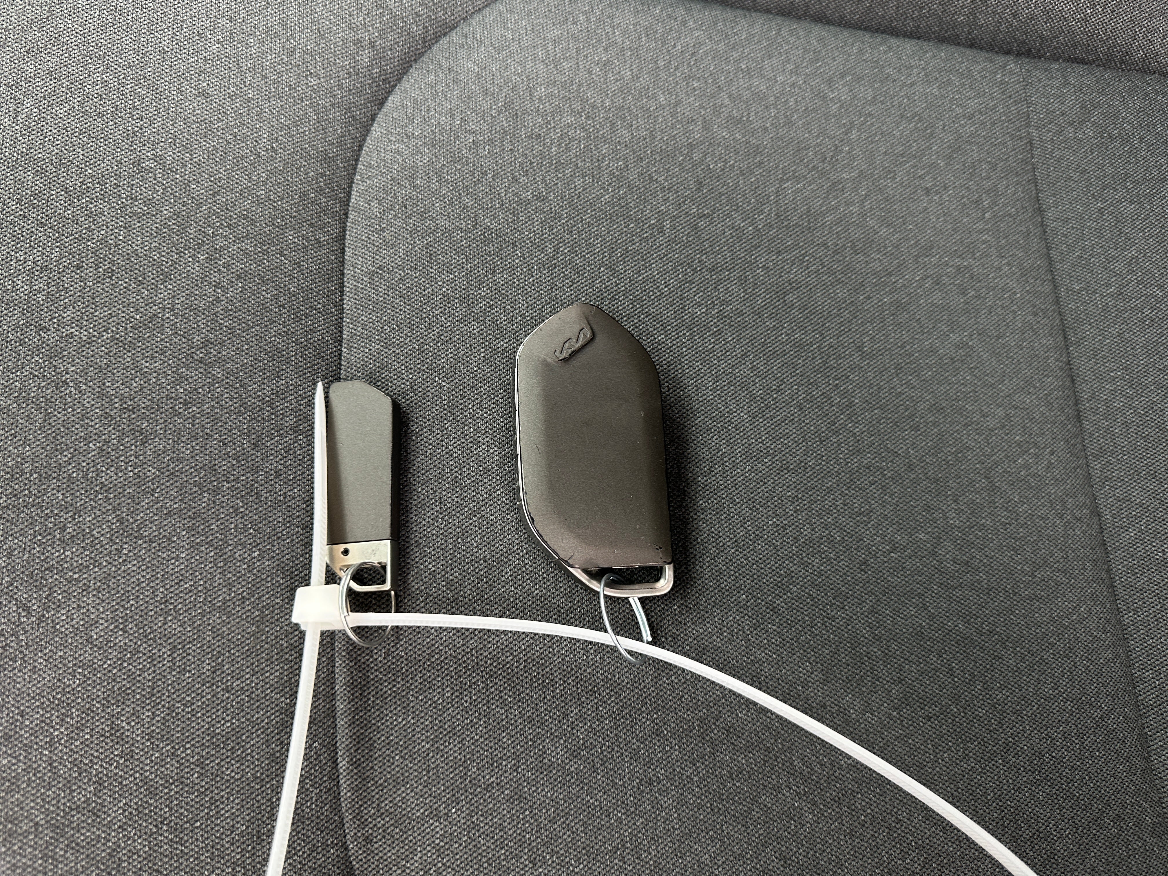 2025 Kia K4 LXS - Photo 2