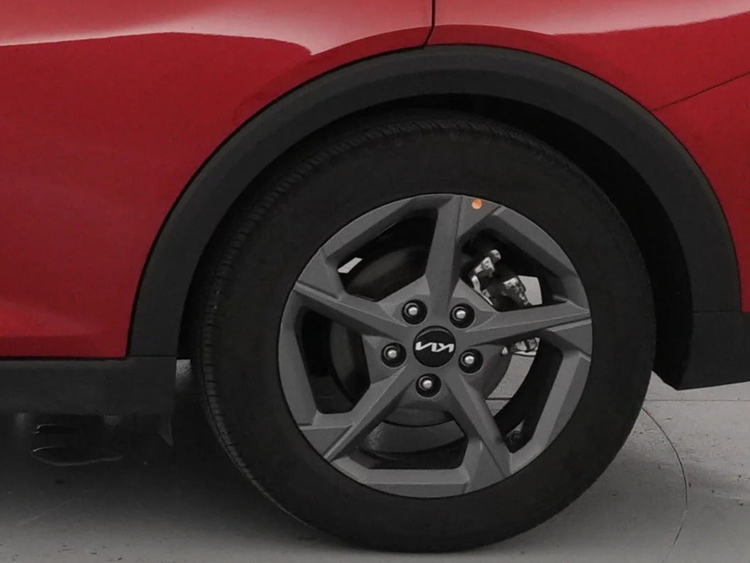 2025 Kia K4 LXS - Photo 13