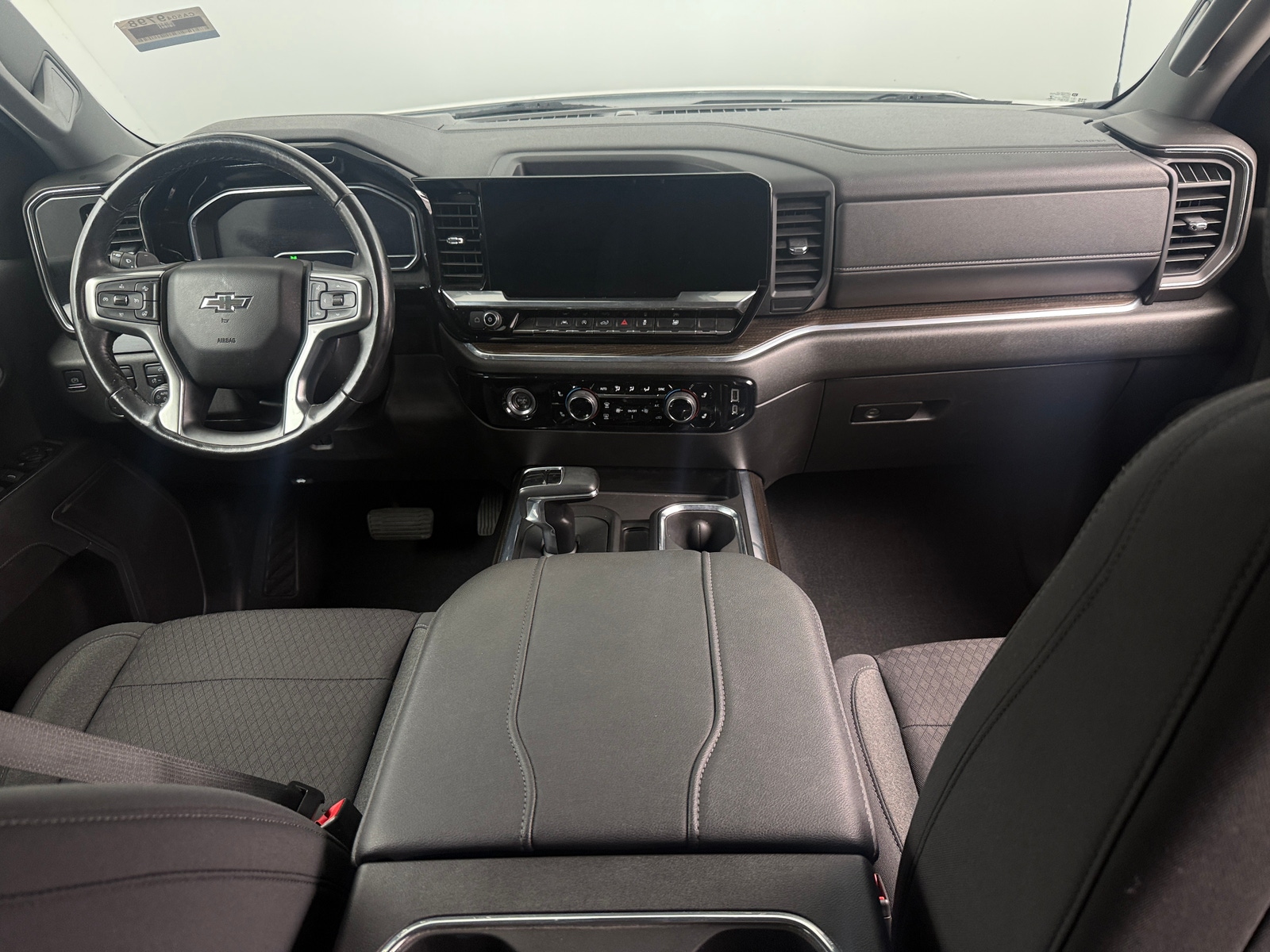 Thumbnail: 2023 Chevrolet Silverado 1500 - 3