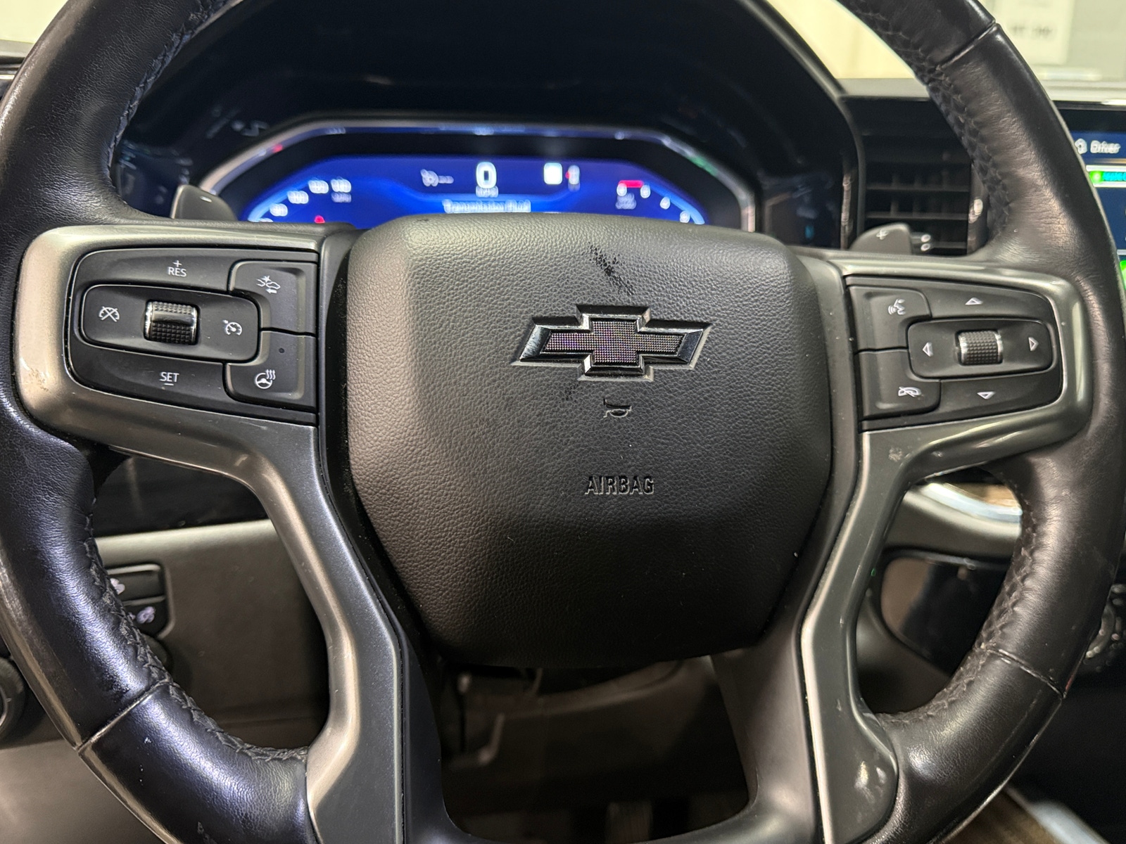 Thumbnail: 2023 Chevrolet Silverado 1500 - 5