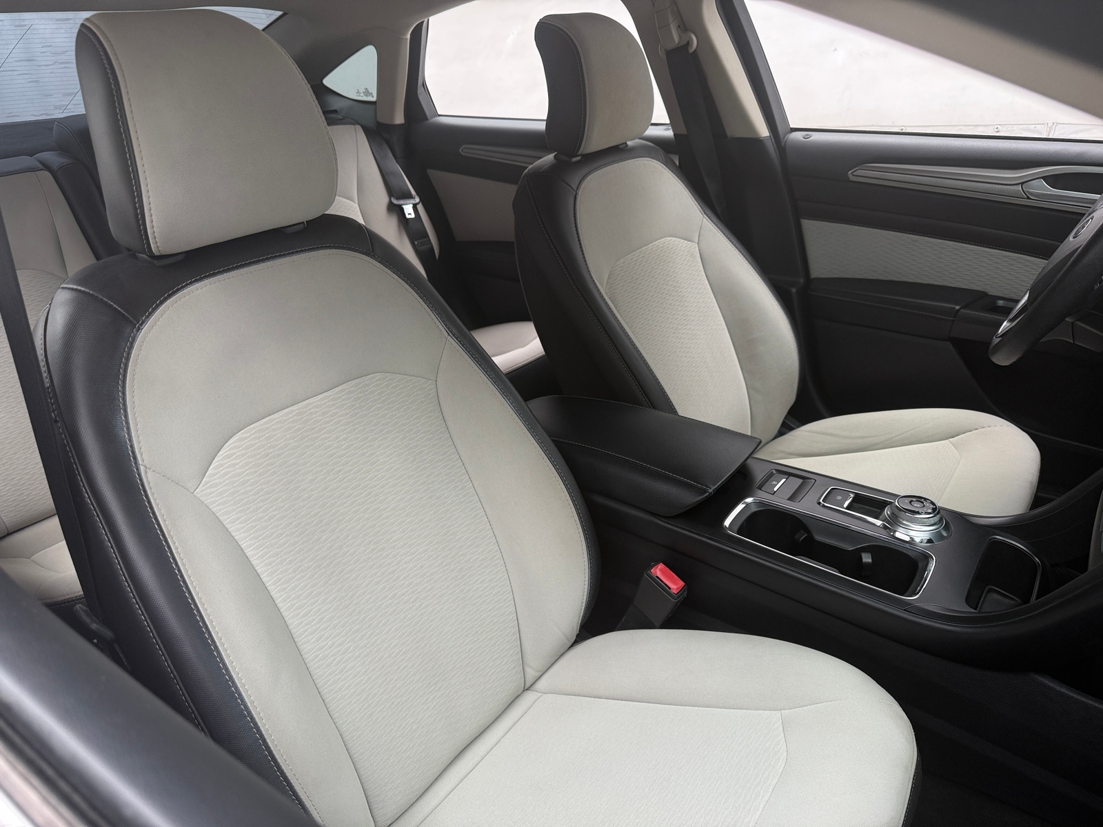 Thumbnail: 2019 Ford Fusion - 2