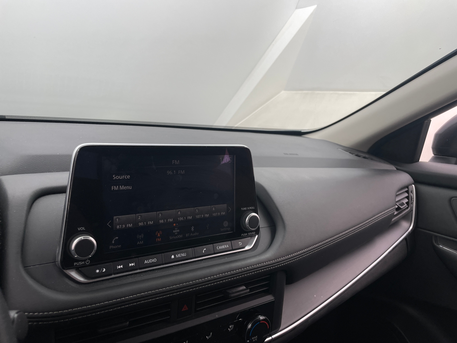 Thumbnail: 2025 Nissan Rogue - 4