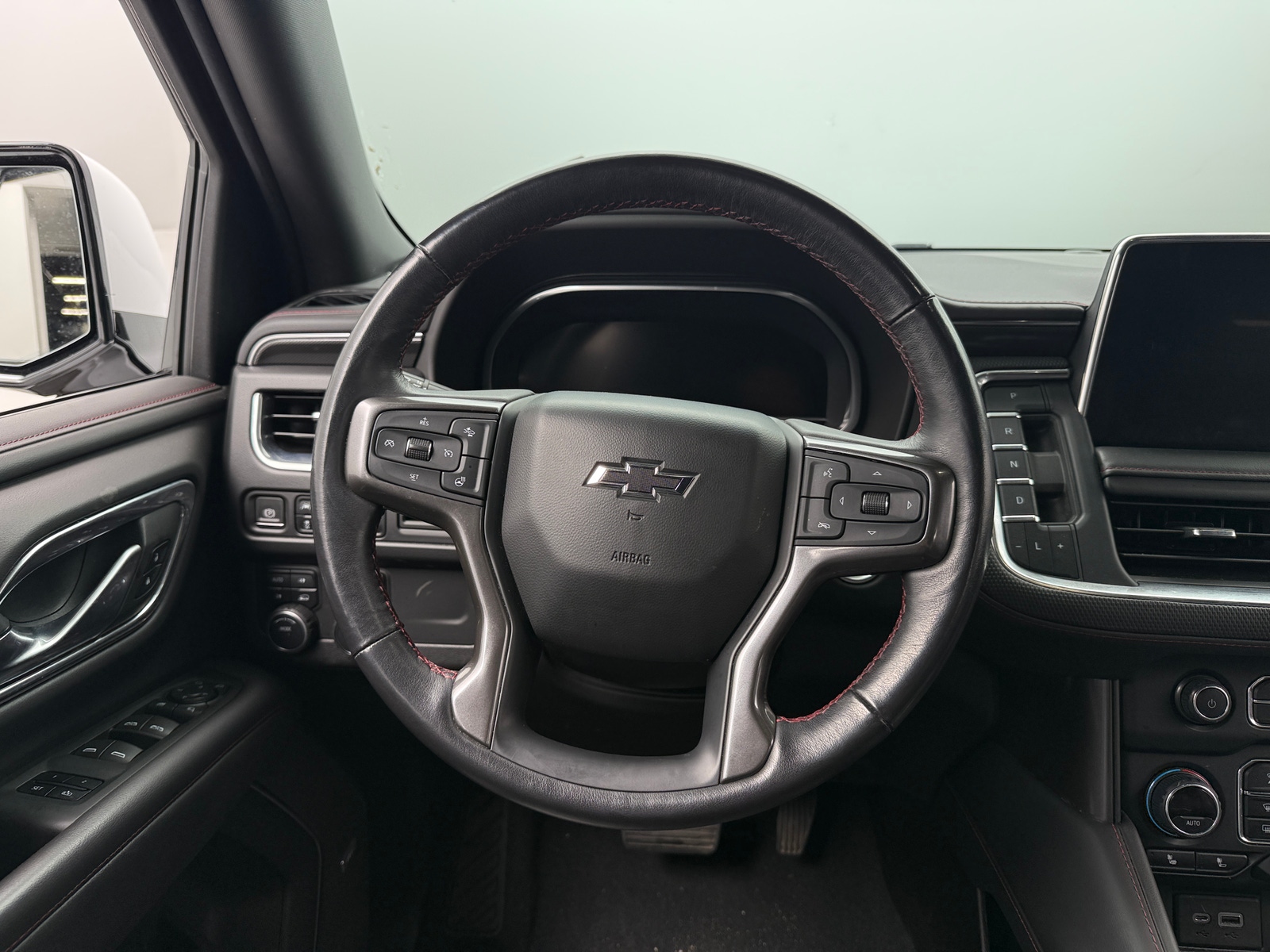 Thumbnail: 2022 Chevrolet Suburban - 4