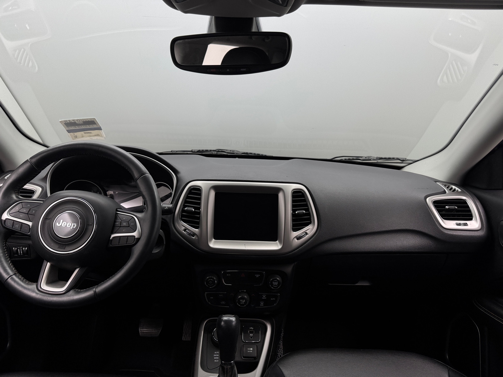 Thumbnail: 2018 Jeep Compass - 3