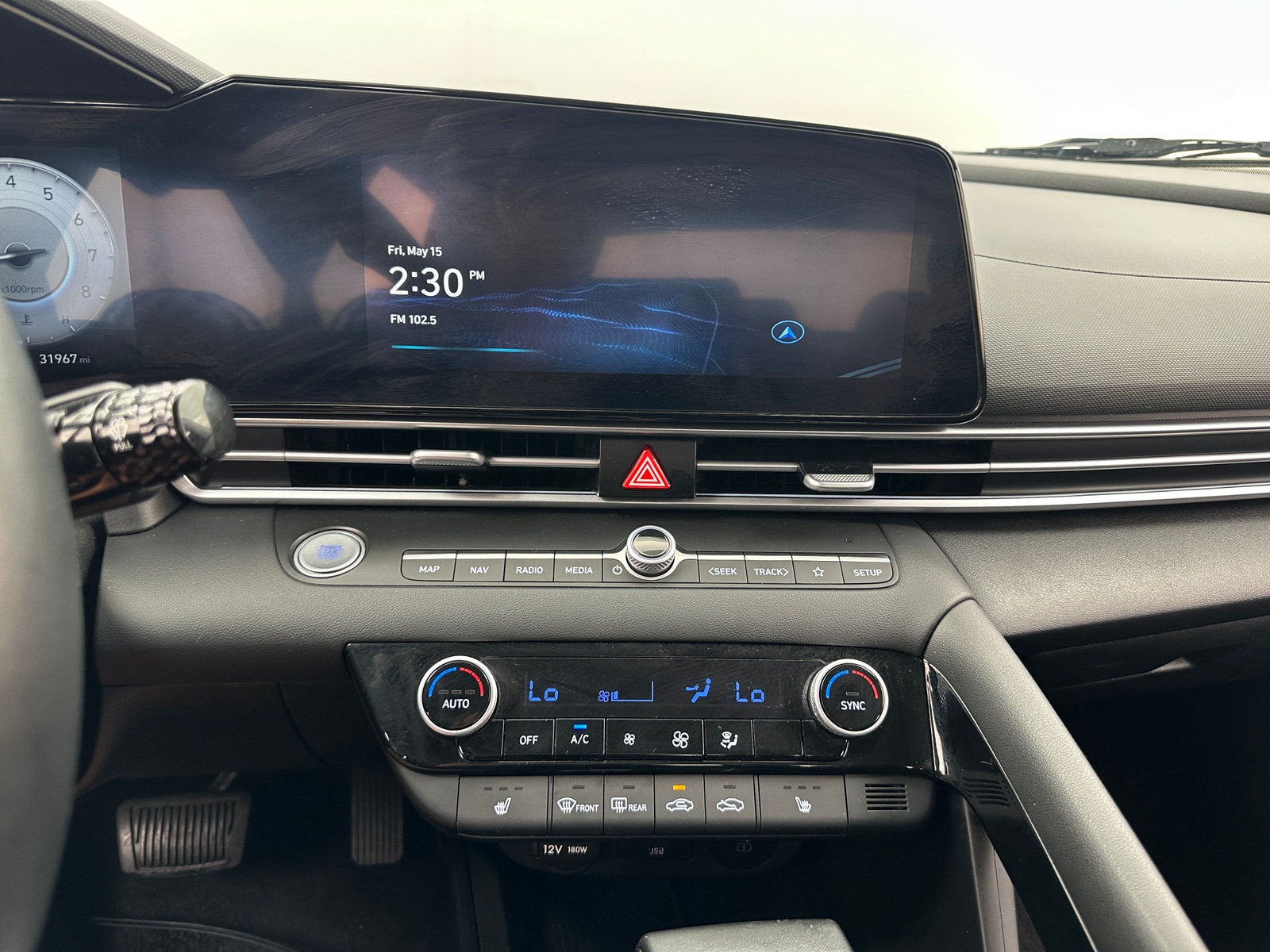 Thumbnail: 2025 Hyundai Elantra - 4