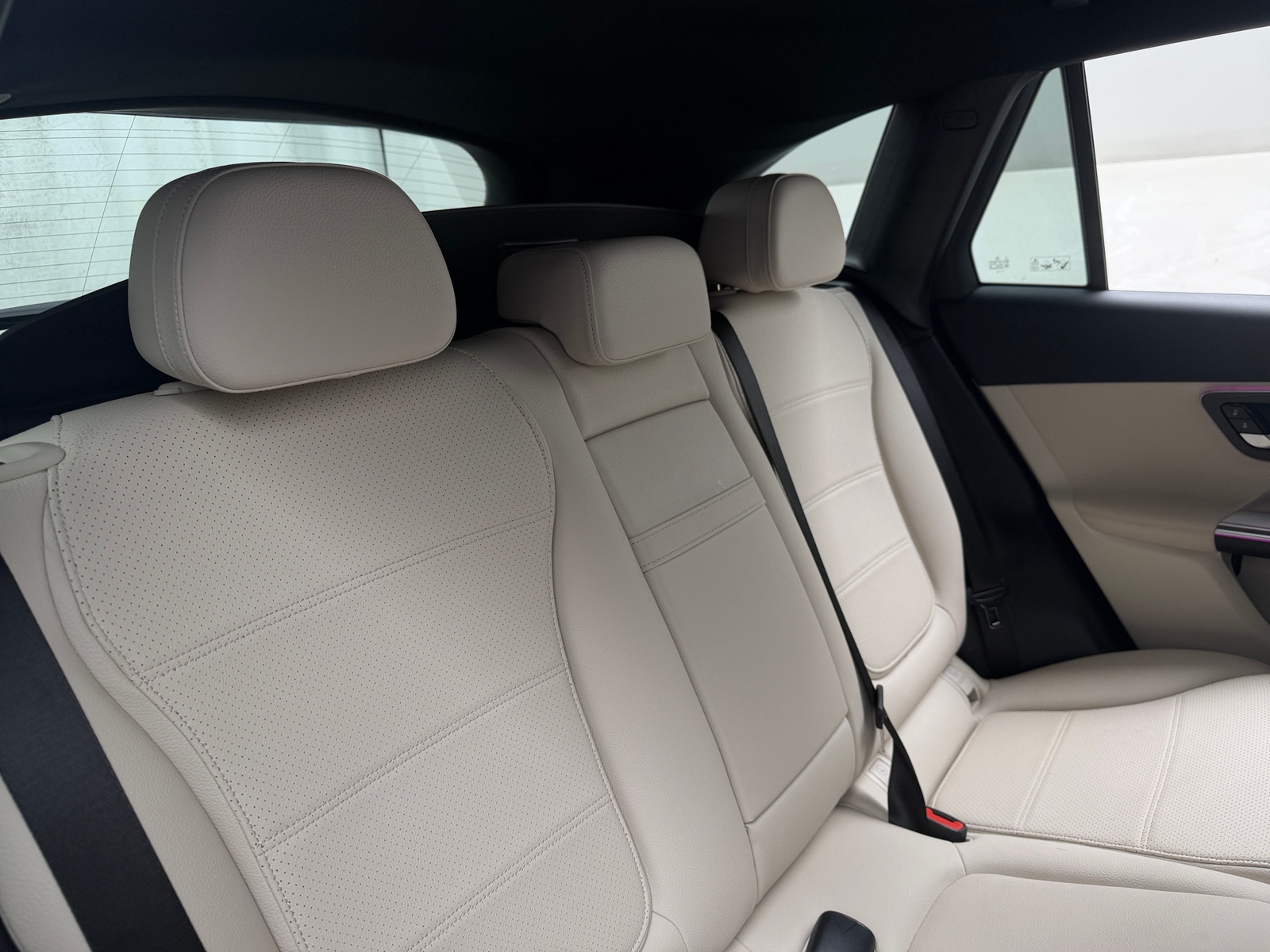 Thumbnail: 2025 Mercedes-Benz GLC - 5