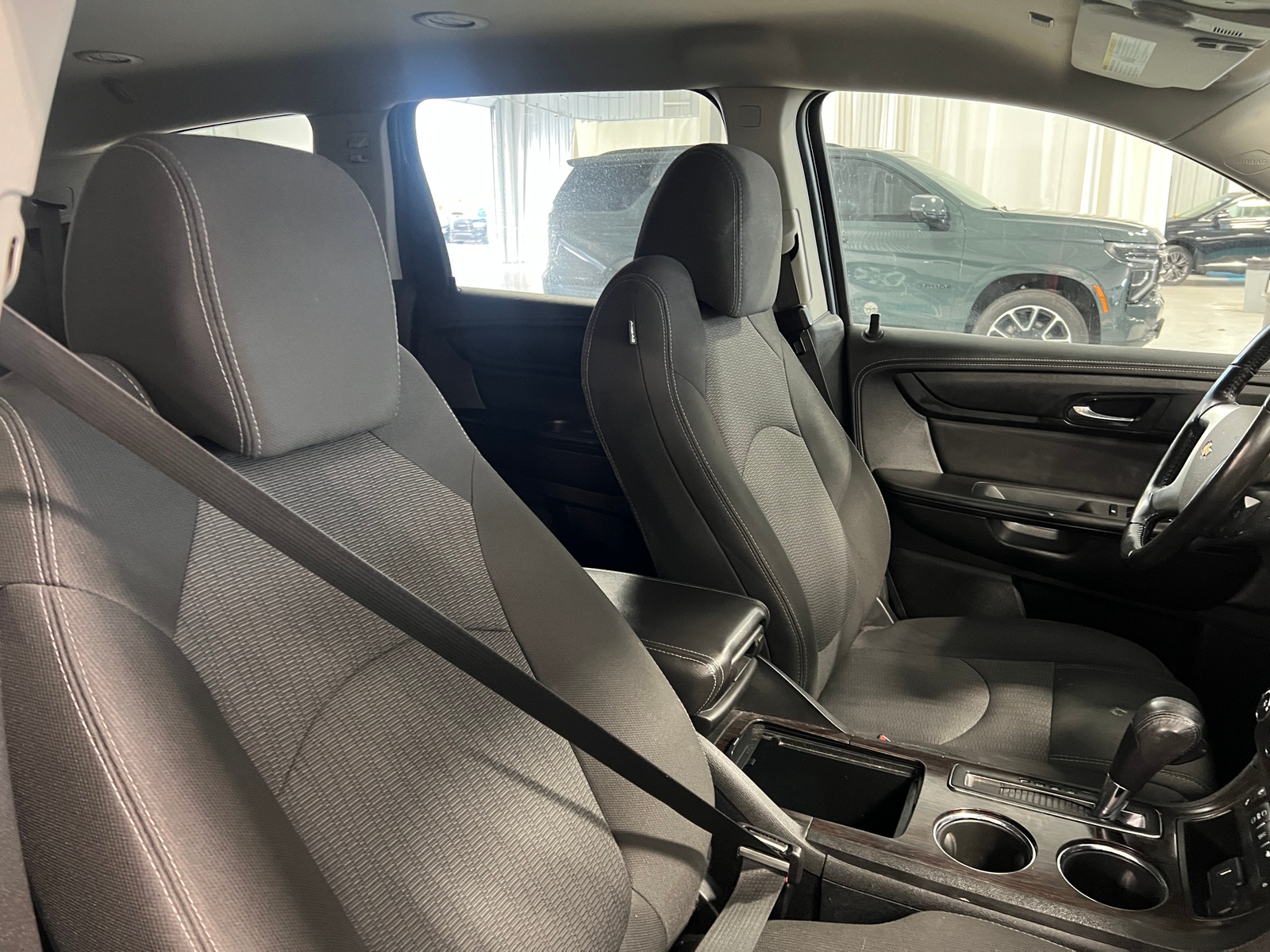 Thumbnail: 2016 Chevrolet Traverse - 2