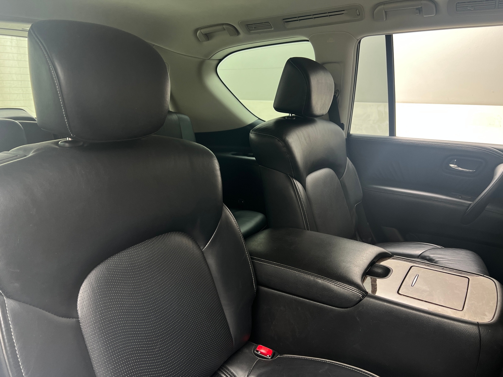 Thumbnail: 2016 INFINITI QX80 - 5