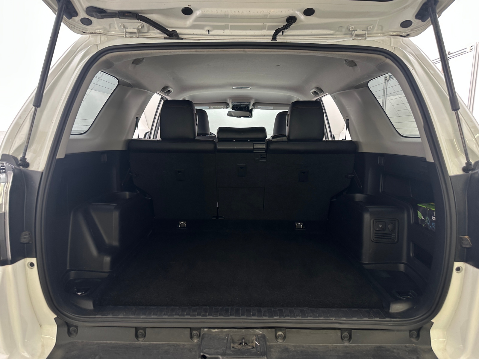 Thumbnail: 2021 Toyota 4Runner - 6
