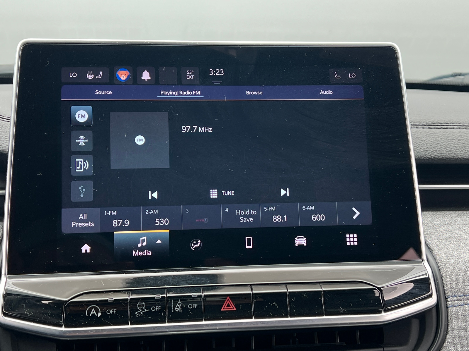 Thumbnail: 2023 Jeep Compass - 4