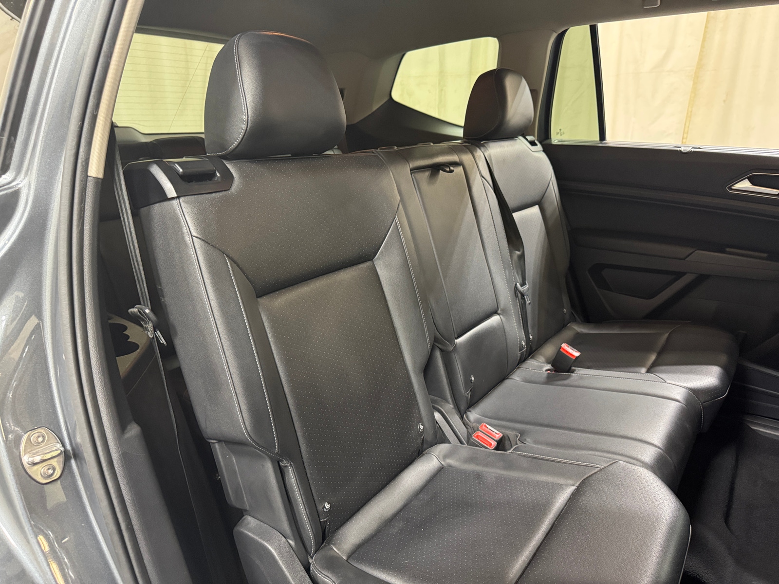 Thumbnail: 2019 Volkswagen Atlas - 6