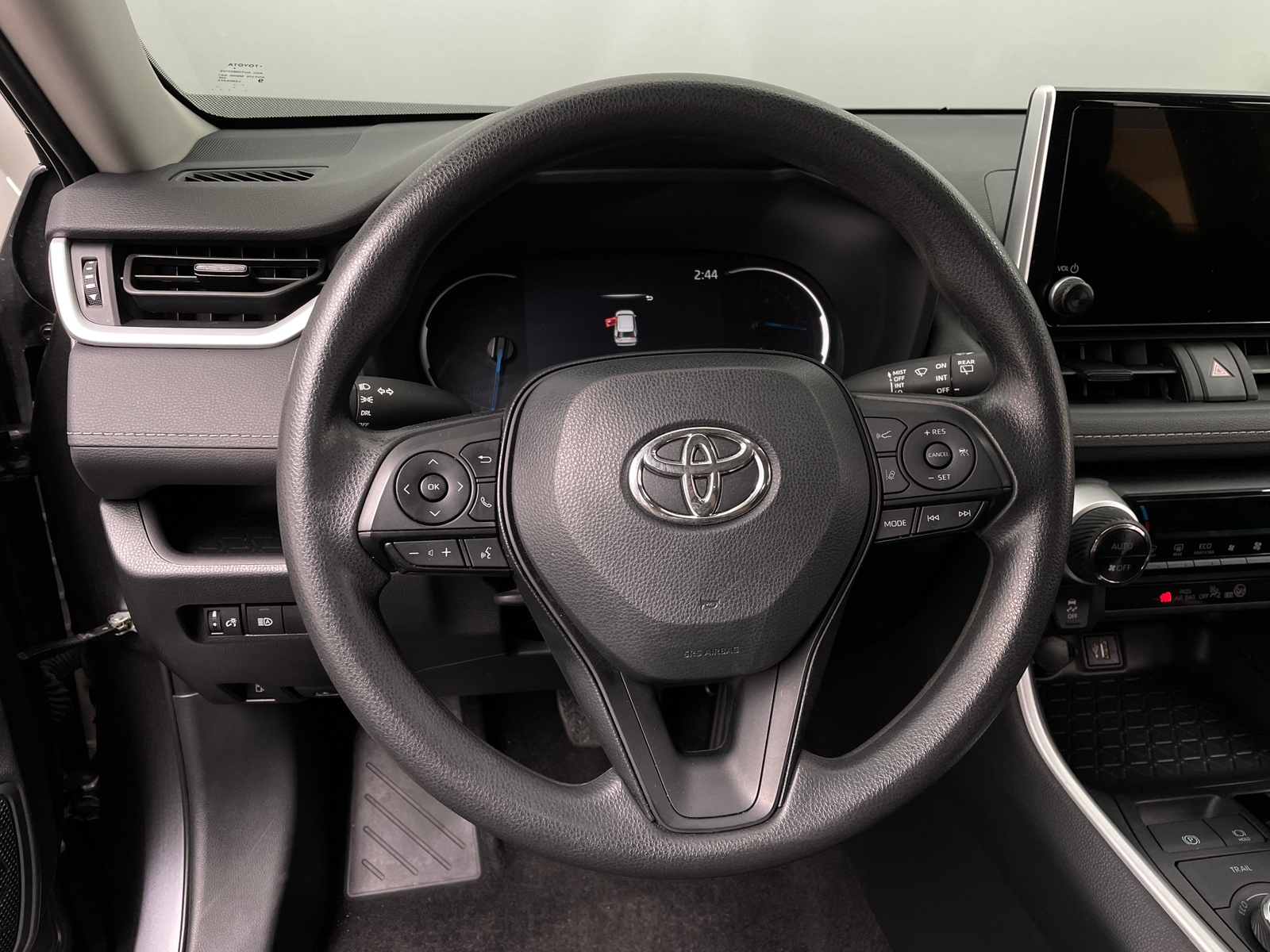 Thumbnail: 2024 Toyota RAV4 - 5
