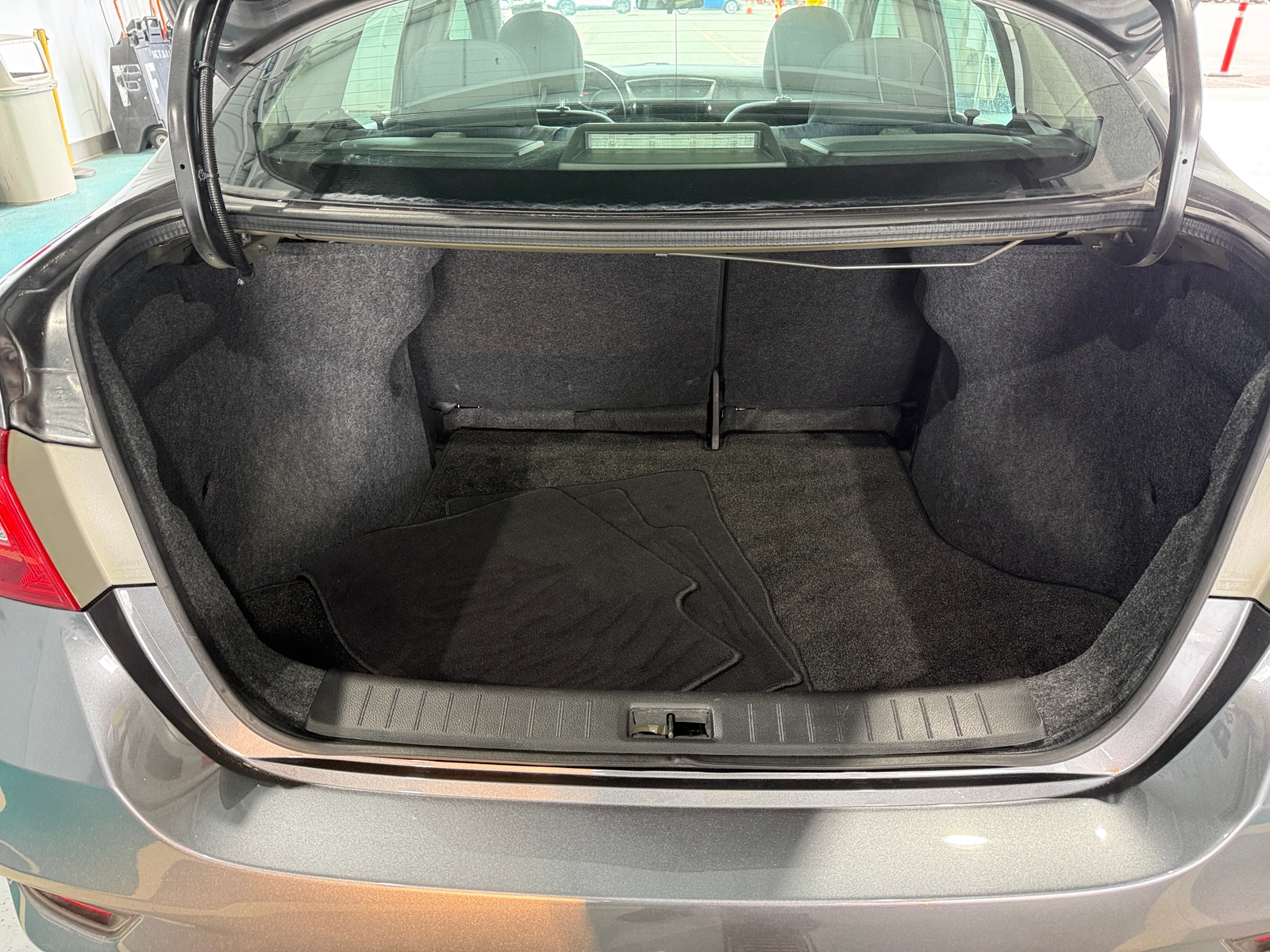 Thumbnail: 2019 Nissan Sentra - 7