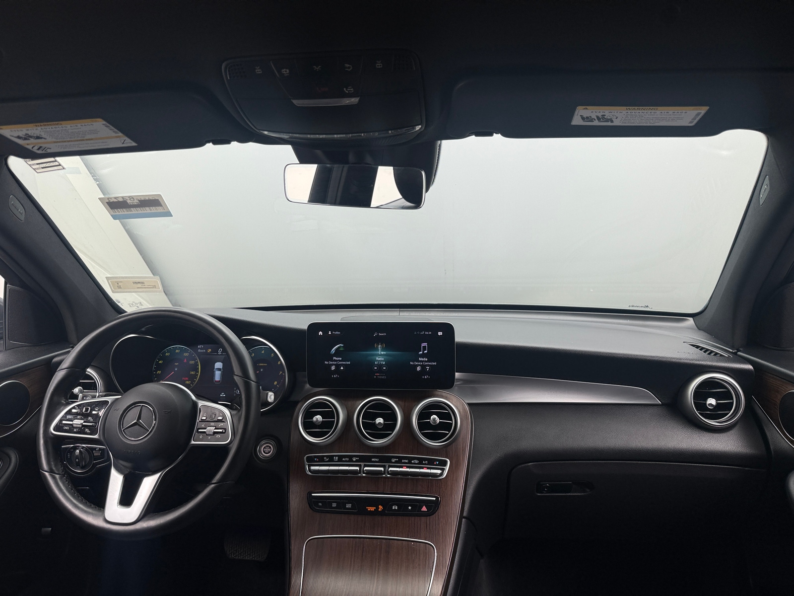 Thumbnail: 2022 Mercedes-Benz GLC - 2