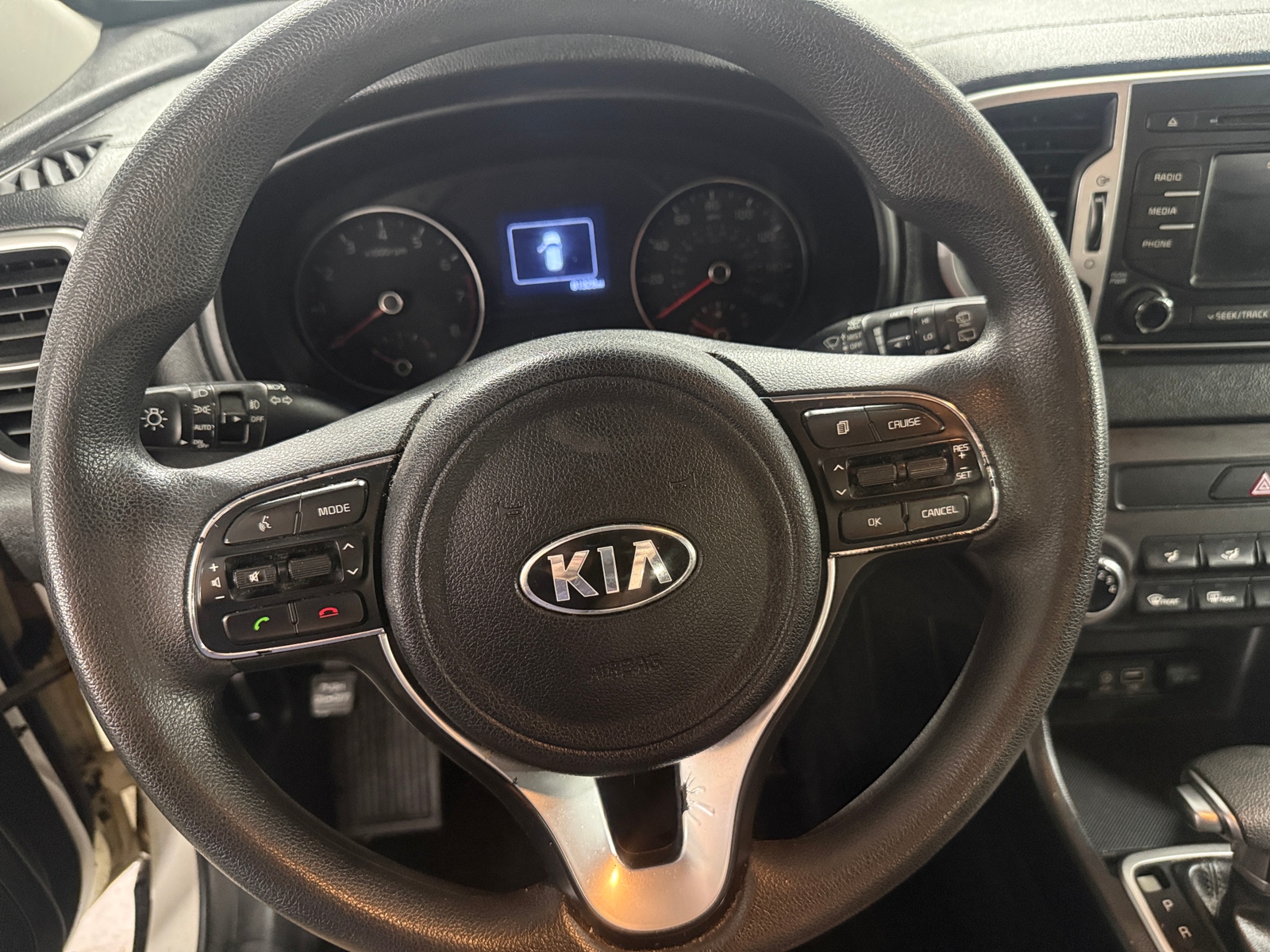 Thumbnail: 2017 Kia Sportage - 4